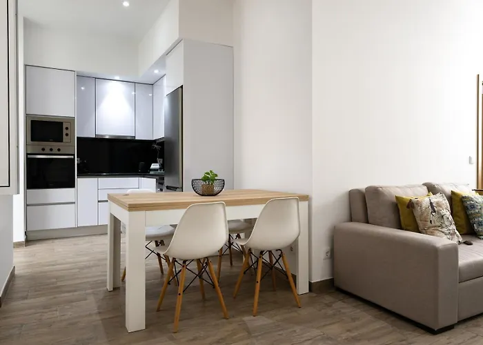 Lägenhet Red Door Flat By Trip2portugal Figueira da Foz